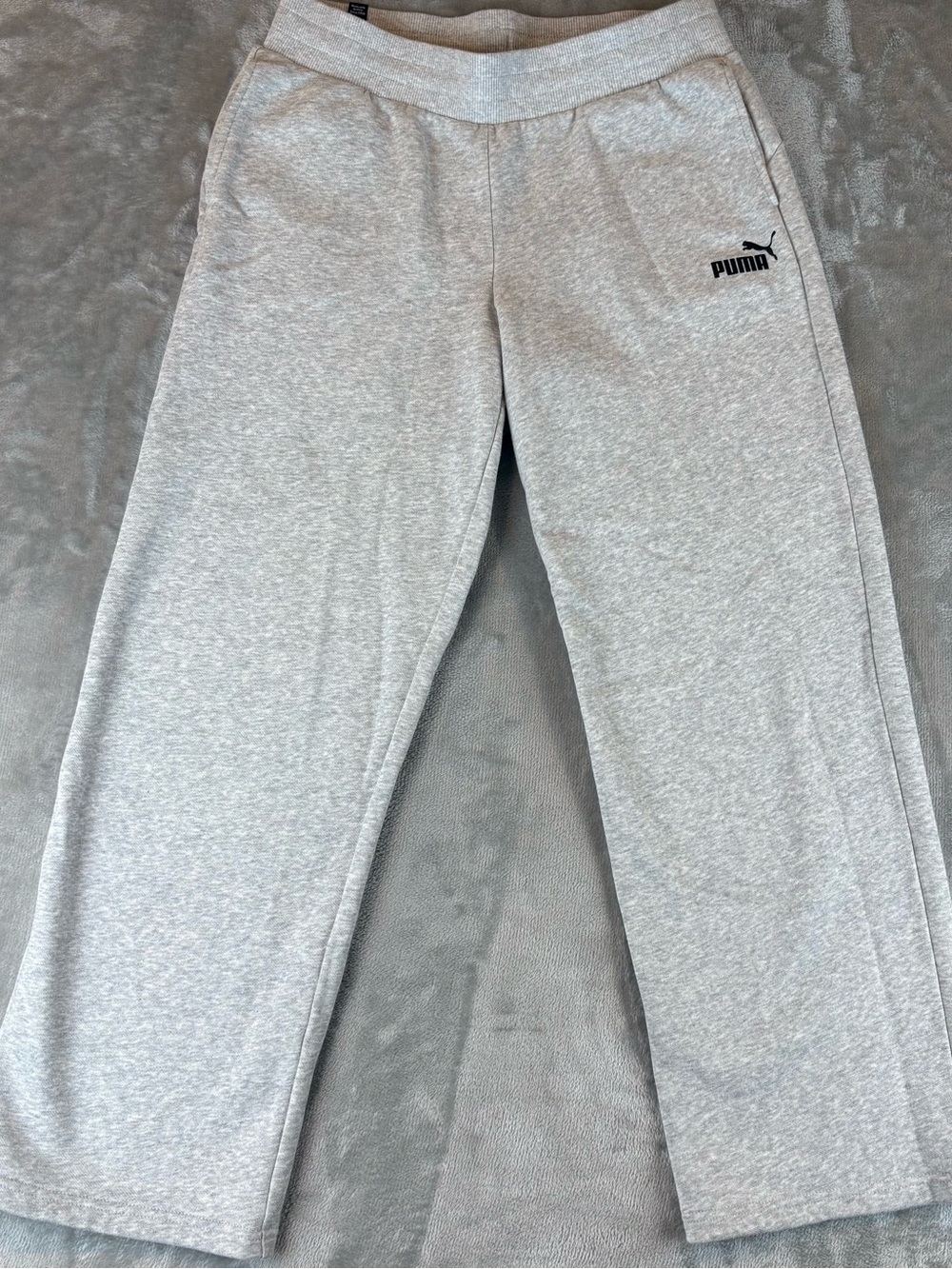 PUMA Essentials Gray Wide Leg Sweatpants Open Bottom Lounge Pants Size M